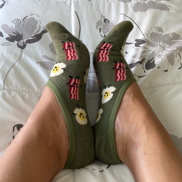 Comfy women’s cute socks - Picture 2 of 5